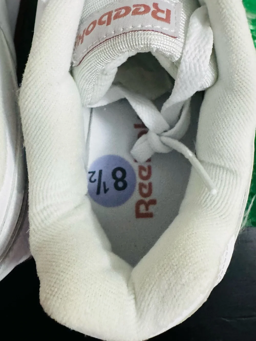 Reebok White Kids Low-Top Sneakers with Pink Logo